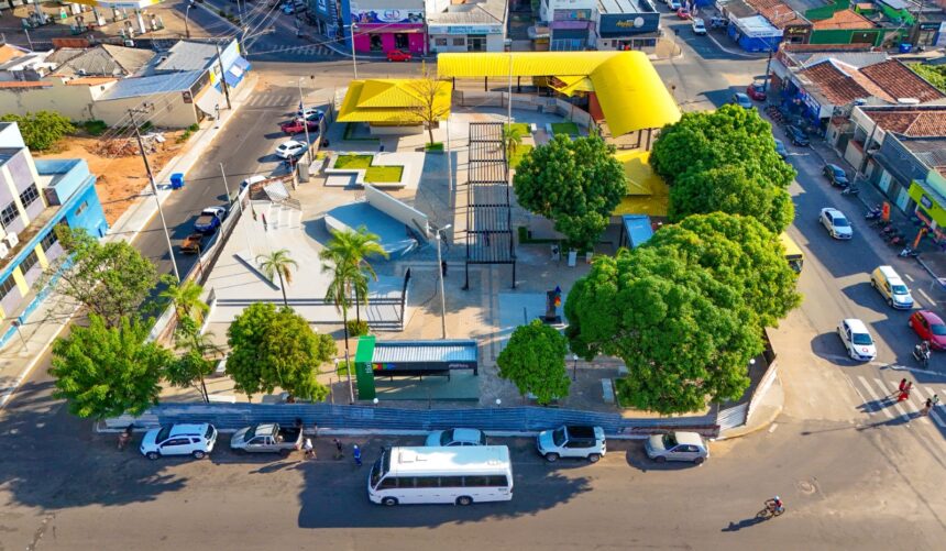 reconstruida-e-mais-moderna,-praca-das-bandeiras-e-entregue-para-a-populacao-de-araguaina