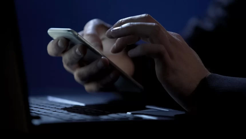 celular-roubado:-como-proteger-seus-dados-antes-e-depois-do-crime