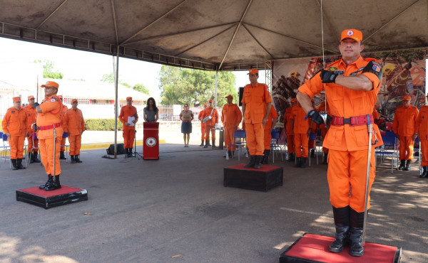 corpo-de-bombeiros-realiza-solenidade-de-passagem-de-comando-da-cibs