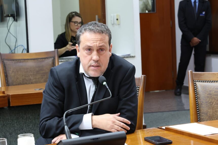 deputado-dr.-danilo-alencar-apresentou-14-emendas-a-lei-de-diretrizes-orcamentarias-2026