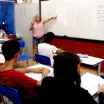 em-comemoracao-ao-dia-do-professor,-procon-tocantins-orienta-sobre-o-direito-a-meia-entrada-para-docentes