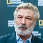 alec-baldwin-e-irmao-sofrem-acidente-de-carro-em-nova-york