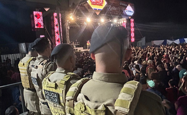 policia-militar-garante-seguranca-e-tranquilidade-em-evento-recorde-de-publico-na-festa-do-leite-e-da-cachaca-na-cidade-de-combinado