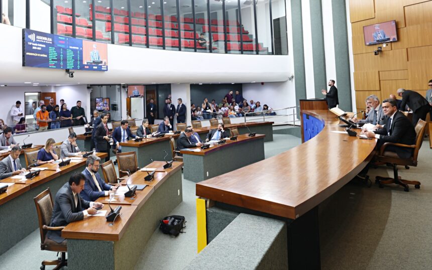 assembleia-legislativa-aprova-leis-que-ampliam-o-apoio-a-pessoas-com-autismo-no-tocantins