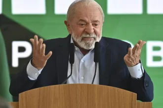 cop30:-se-hoteis-fossem-estatais,-imprensa-diria-que-governo-estava-tendo-prejuizo,-diz-lula