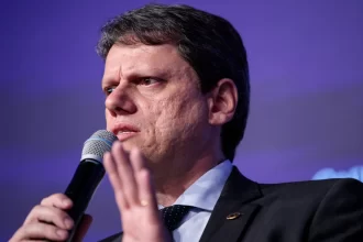 elite-lamenta-erros-de-tarcisio-em-jantar-com-kassab