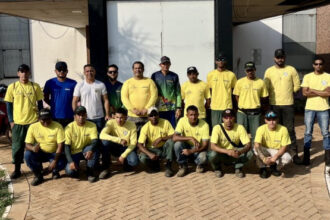 equipe-do-parque-estadual-do-cantao-realiza-limpeza-em-praias-de-caseara