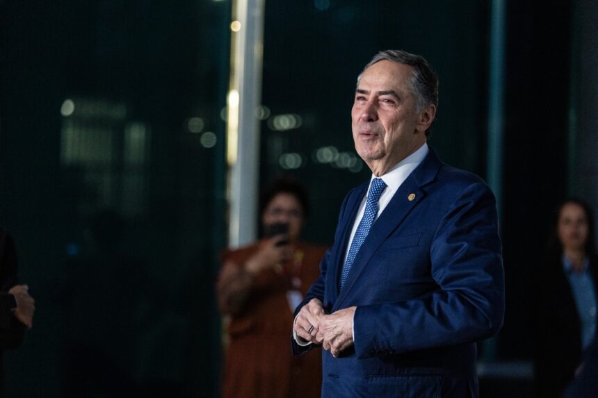 licenca-paternidade:-barroso-quer-que-hugo-motta-informe-sobre-andamento-de-projetos-que-tramitam-na-camara