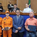 luciano-oliveira-homenageia-profissionais-do-corpo-de-bombeiros-em-sessao-solene-na-aleto