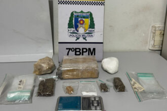 em-guarai:-policia-militar-prende-homem-com-mandado-de-prisao-em-aberto-por-trafico-de-drogas