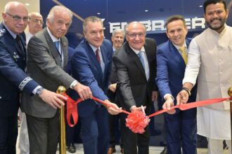 brasil-e-india-fazem-acordos-em-tecnologia,-defesa-e-aeronautica