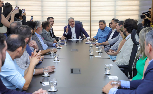 governador-laurez-moreira-anuncia-forca-tarefa-para-agilizar-analise-de-mais-de-4,6-mil-processos-de-licenciamento-ambiental