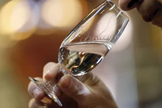 saude-lista-principais-sinais-e-sintomas-de-intoxicacao-por-metanol