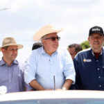 governador-laurez-moreira-participa-da-tradicional-cavalgada-de-ananas-em-comemoracao-aos-62-anos-do-municipio