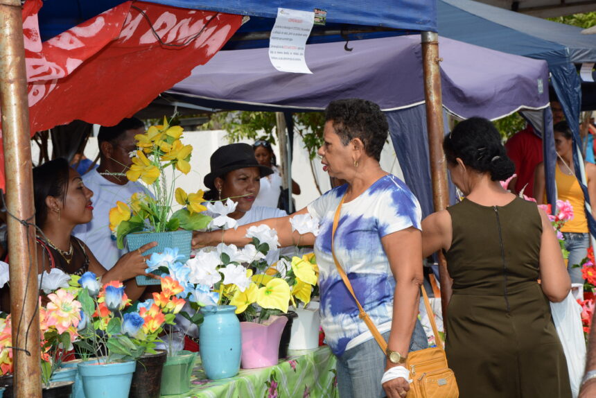 ambulantes-tem-ate-o-dia-30-para-se-cadastrar-e-atuar-no-dia-de-finados