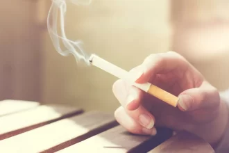 pela-primeira-vez-em-20-anos,-numero-de-fumantes-cresce-no-brasil