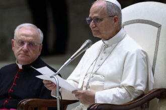 papa-leao-faz-1a-reuniao-com-sobreviventes-de-abuso-sexual-na-igreja