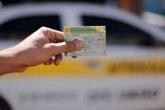 no-dia-da-pessoa-com-deficiencia-fisica,-detran/to-destaca-os-direitos-e-deveres-das-pessoas-com-mobilidade-reduzida-no-transito