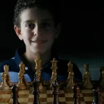 morre-aos-29-anos-o-grande-mestre-de-xadrez-daniel-naroditsky