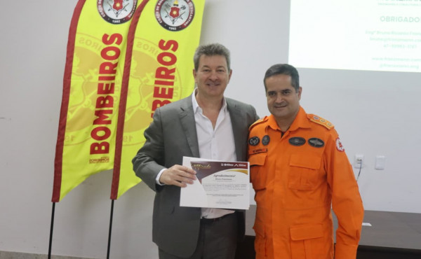 cbmto-promove-palestra-tecnica-sobre-desafios-da-seguranca-contra-incendio-e-emergencia-em-edificios-elevados