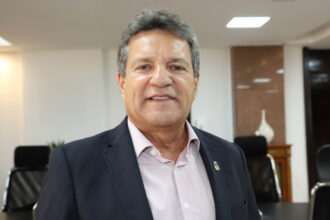 governador-laurez-moreira-nomeia-secretario-das-cidades-e-vice-presidente-executivo-do-naturatins