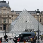 joias-roubadas-do-louvre-valem-r$-550-milhoes,-afirma-o-governo-da-franca
