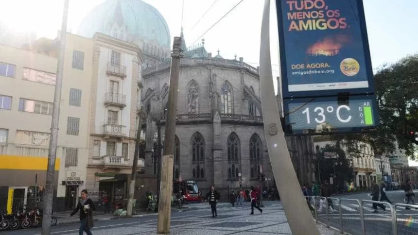 fim-de-semana-em-sp-deve-ser-com-manhas-frias-e-tardes-acima-dos-22°c