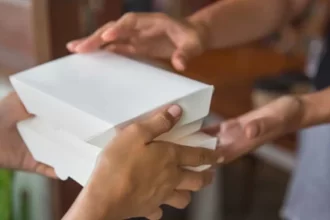 florianopolis-restringe-pontos-de-entrega-de-marmitas-a-pessoas-em-situacao-de-rua