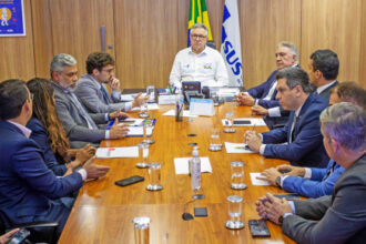 governador-laurez-moreira-articula-com-ministro-da-saude-avancos-para-construcao-do-hospital-universitario-de-palmas