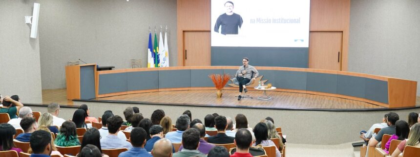 mpto-celebra-o-dia-do-servidor-publico-com-rossandro-klinjey-e-reforca-compromisso-com-a-humanizacao-institucional