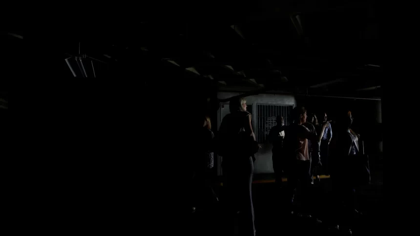 43-mil-imoveis-seguem-sem-luz-apos-tempestade-na-grande-sp