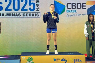 com-incentivo-do-governo-do-tocantins,-estudante-da-rede-estadual-conquista-medalha-de-ouro-inedita-no-wrestling-nos-jebs-2025