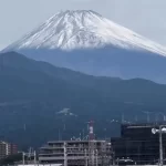 monte-fuji-registra-primeira-neve-do-ano-com-21-dias-de-atraso-historico