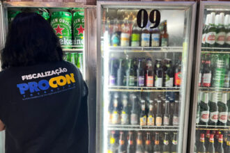 procon-tocantins-realiza-a-operacao-“de-olho-no-copo-–-dia-d”-e-apreende-mais-de-800-produtos-vencidos-em-todo-o-estado