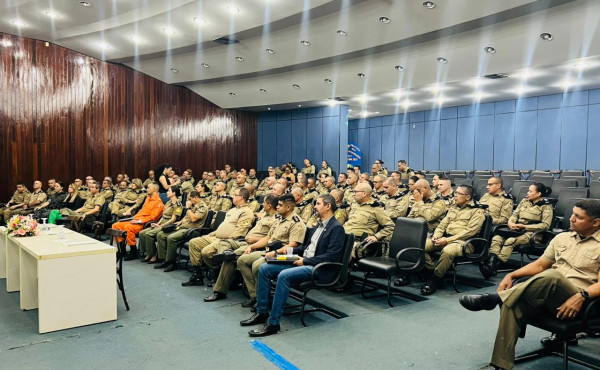 policia-militar-inicia-defesas-de-tcc-do-curso-de-habilitacao-de-oficiais-(cho/2025)