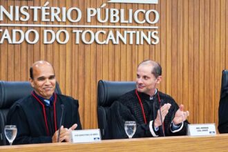 novo-ouvidor-do-mpto-assume-o-cargo-com-foco-em-escuta-e-atendimento-humanizado