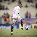 philippe-coutinho-deslancha-com-diniz-e-vive-melhor-momento-na-volta-ao-vasco