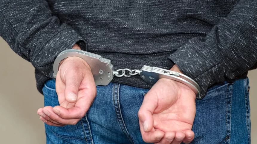 brasileira-e-encontrada-morta-na-italia;-companheiro-confessa-crime-e-e-preso,-diz-imprensa