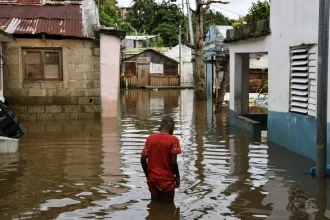 furacao-melissa-atinge-cuba-apos-matar-48-pessoas-no-caribe