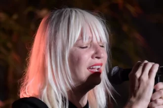 sia-enfrenta-batalha-judicial-com-ex-marido-por-guarda-do-filho-do-casal