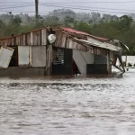 furacao-melissa-deixa-32-mortos-e-um-rastro-de-destruicao-no-caribe