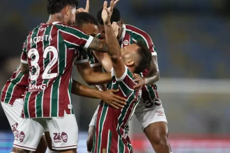 fluminense-vence-e-entra-no-g6-do-brasileiro;-ceara-se-revolta-com-arbitro