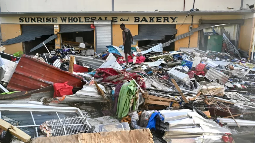 numero-de-mortos-pelo-furacao-melissa-no-caribe-sobe-para-50