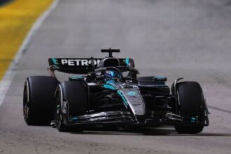 russell-vence-o-gp-de-singapura-de-ponta-a-ponta-com-a-mercedes
