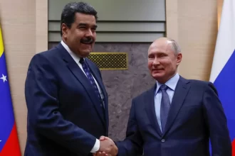 russia-admite-“contatos”-com-venezuela-sobre-possivel-ajuda-a-maduro