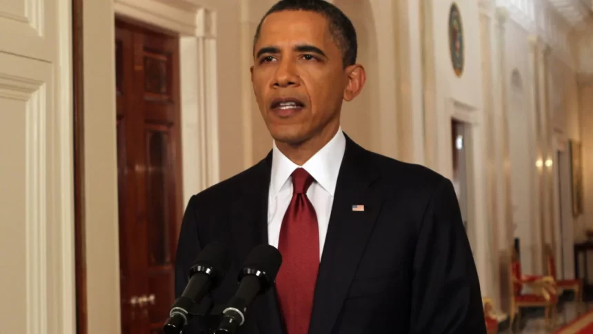 obama-abandona-discricao,-entra-na-campanha-para-eleicoes-locais-nos-eua-e-fala-em-momento-sombrio