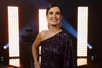 fatima-bernardes-comemora-oito-anos-com-tulio-gadelha