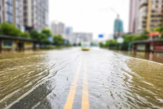mulher-morre-arrastada-por-enxurrada-apos-chuva-intensa-no-interior-de-sp