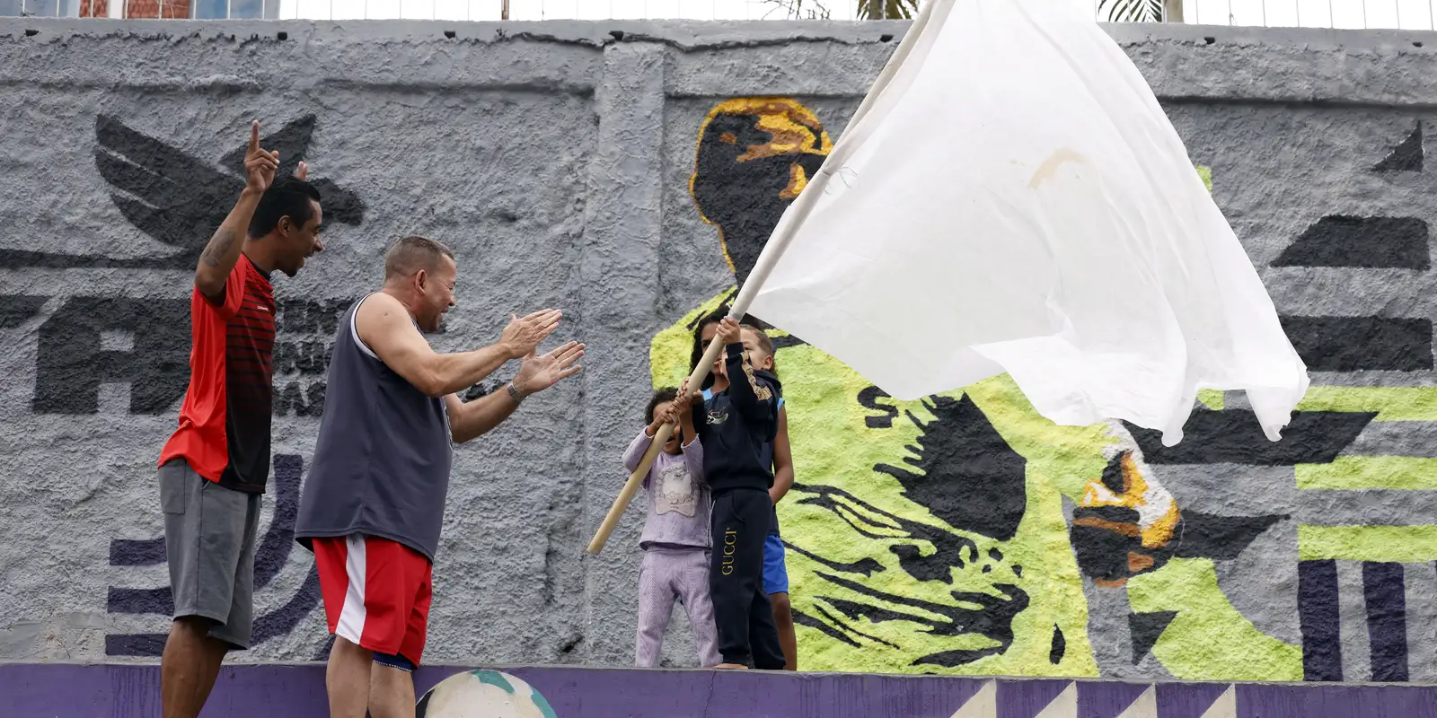 governos-do-rj-e-federal-discutem-formas-de-reduzir-entrada-de-armas