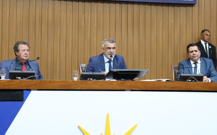 parlamentares-aprovam-ldo-com-136-emendas